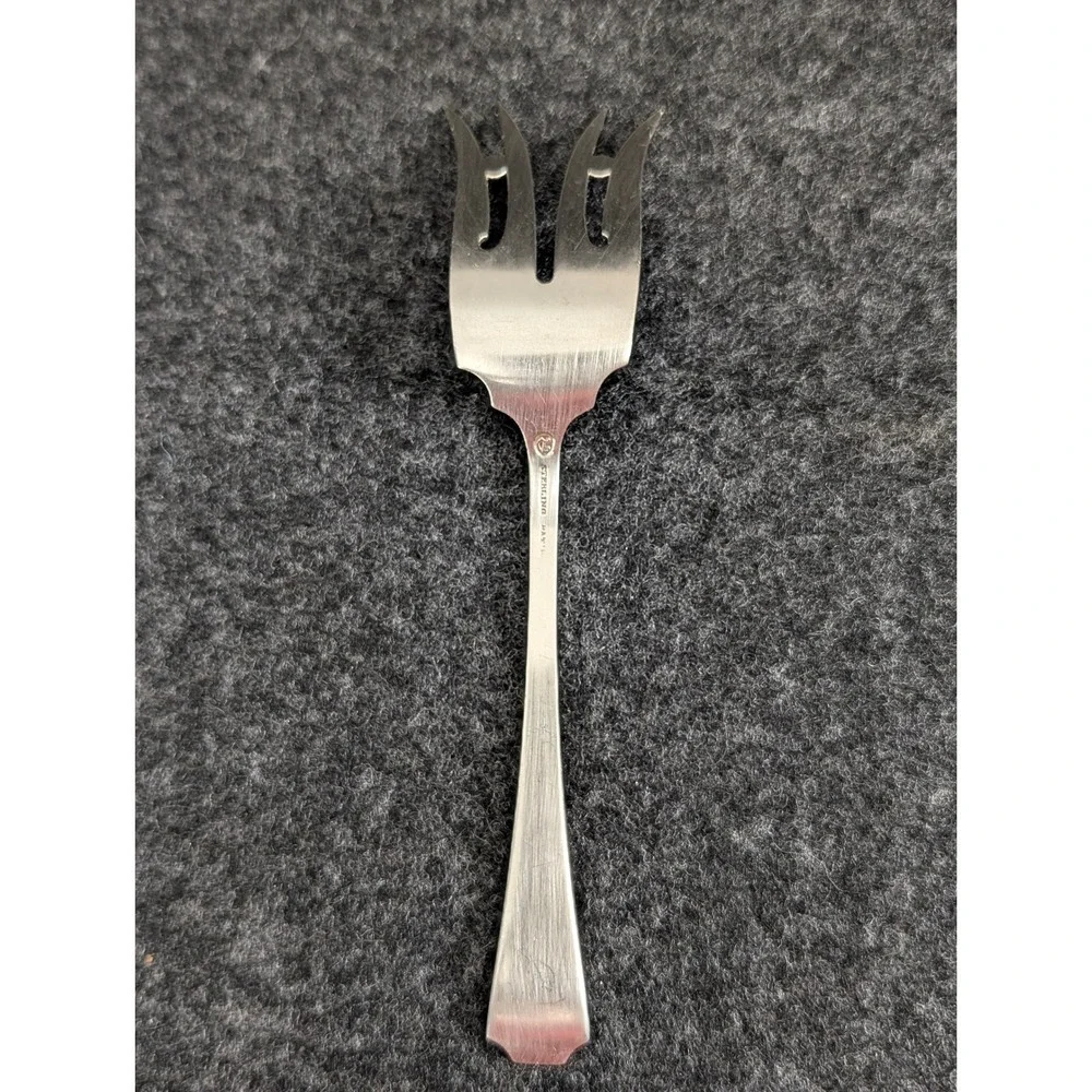Durgin Gorham Fairfax Sterling Silver Serving Fork Monogram HML 1910 6 Inch 30g